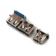 Ανταλλακτικές θύρες USB Type-C & 2x USB SPPS5-0007 για το PlayStation 5 Ανταλλακτικές θύρες USB Type-C & 2x USB SPPS5-0007 για το PlayStation 5